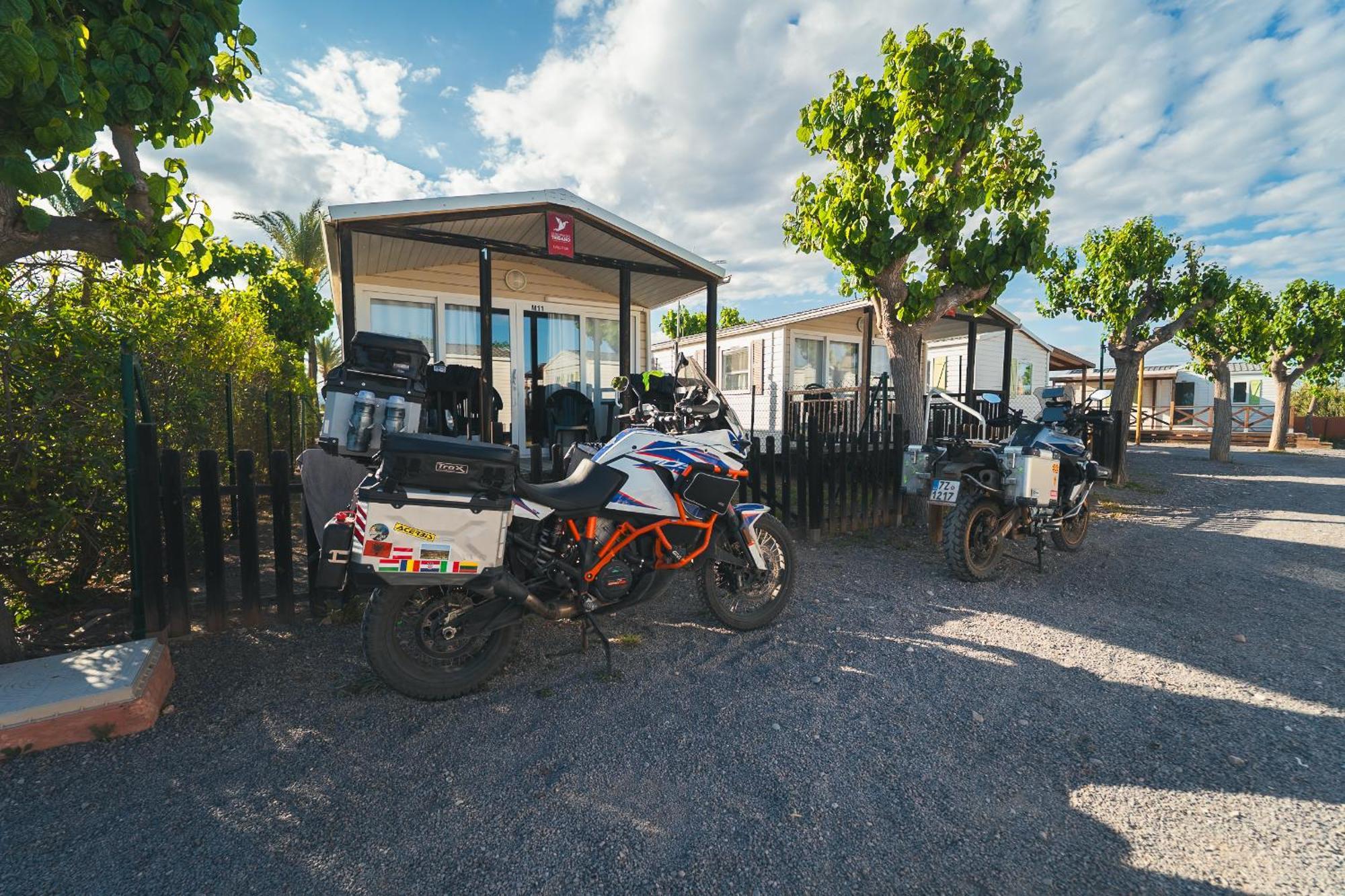 Camping Tres Estrellas Mediterraneo Чилчес Екстериор снимка
