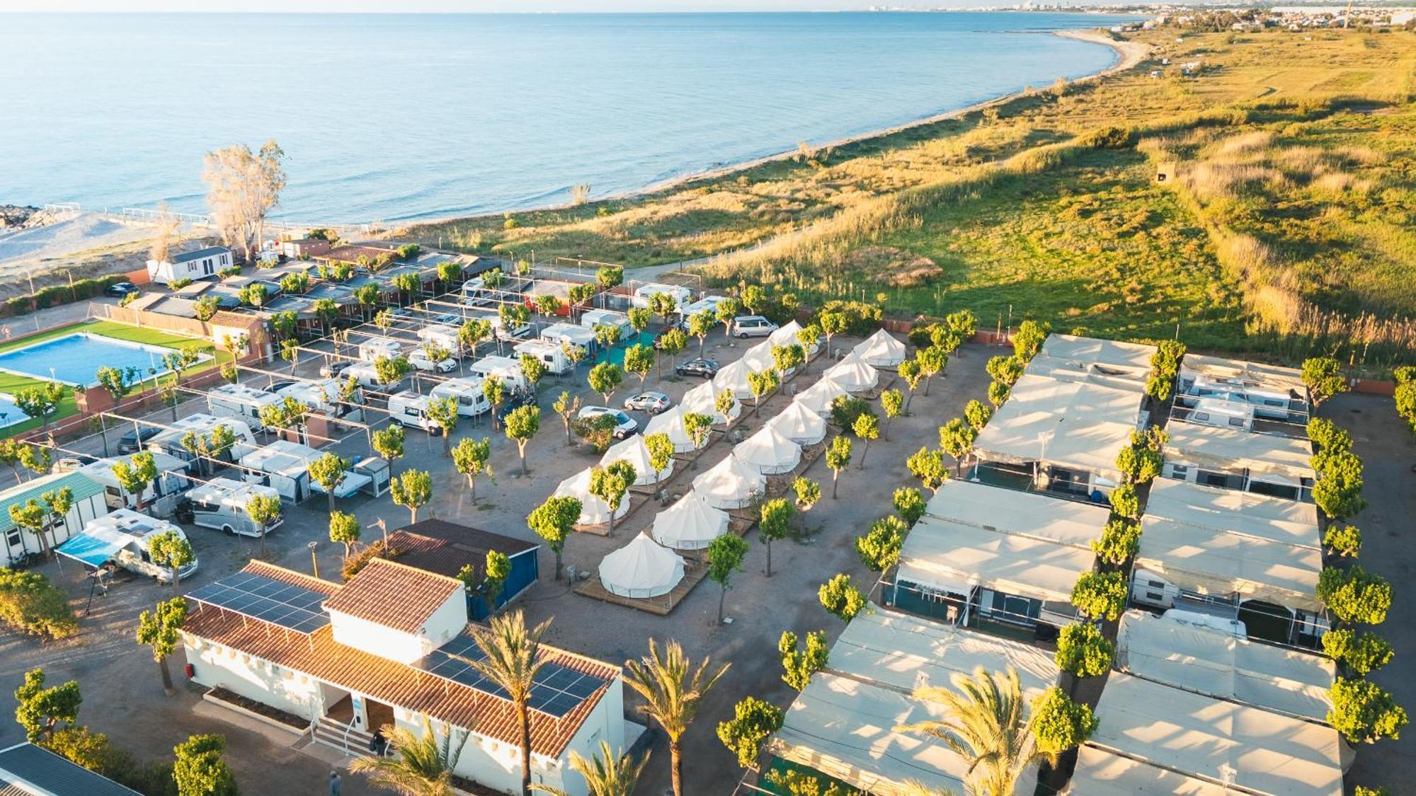 Camping Tres Estrellas Mediterraneo Чилчес Екстериор снимка