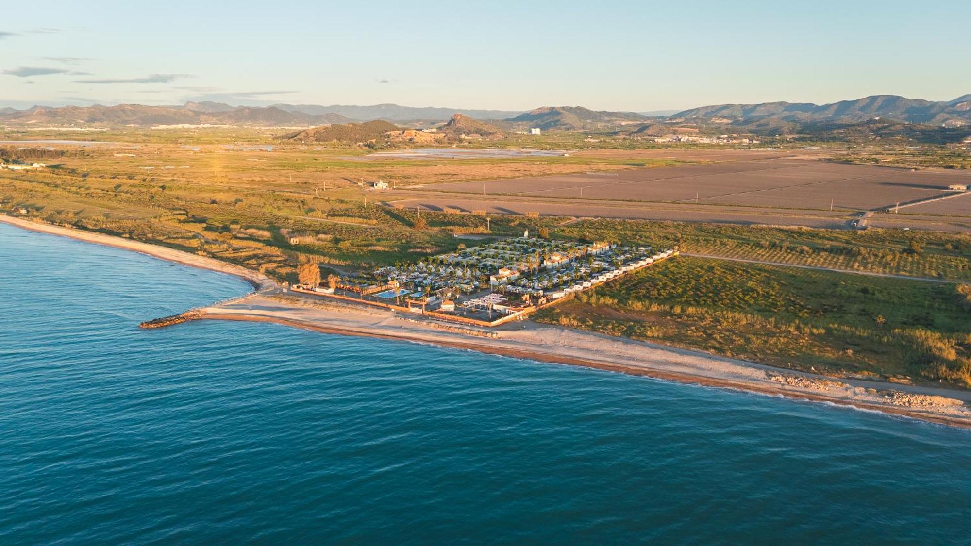 Camping Tres Estrellas Mediterraneo Чилчес Екстериор снимка